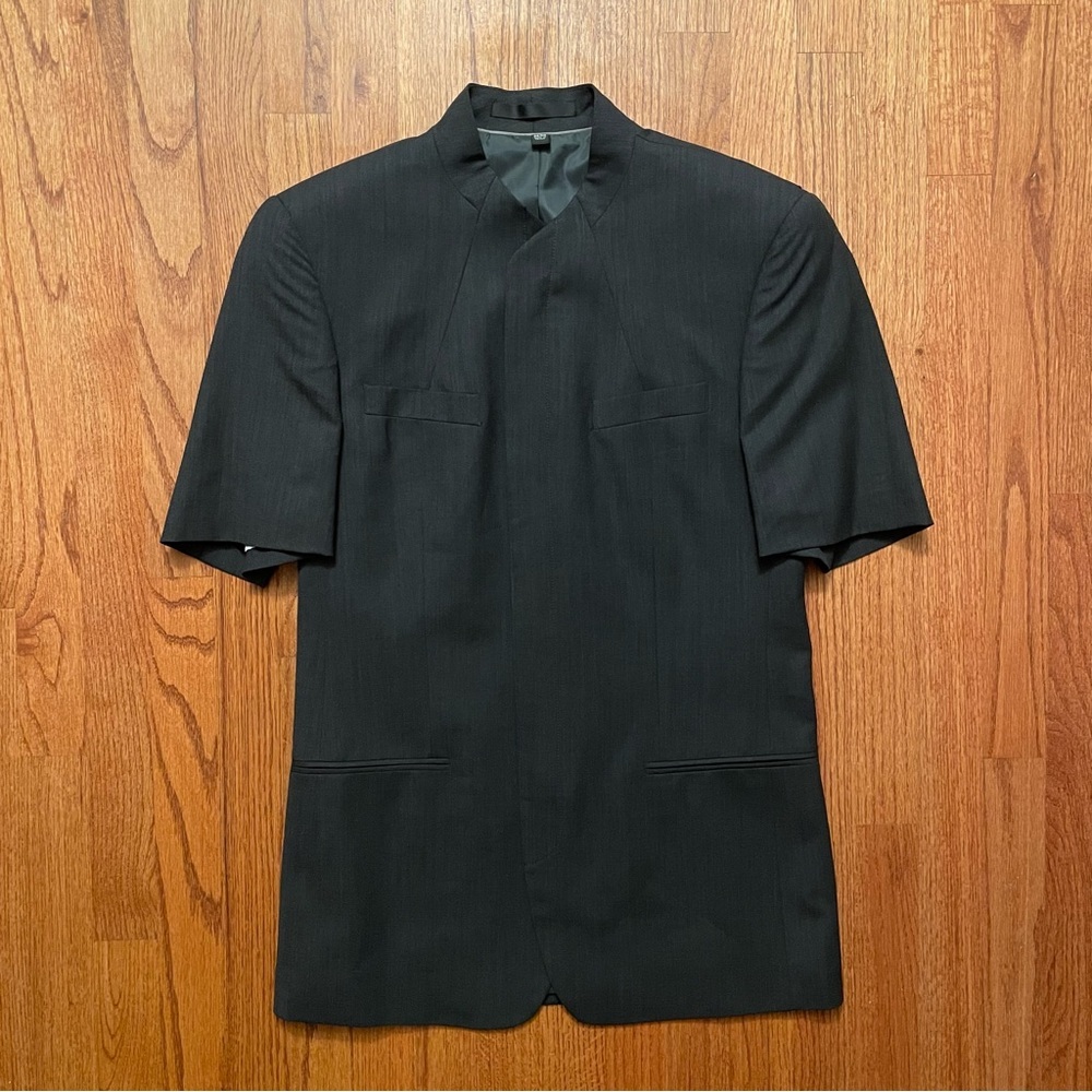 Doc & Amelia Premier gray short sleeve zip up jacket